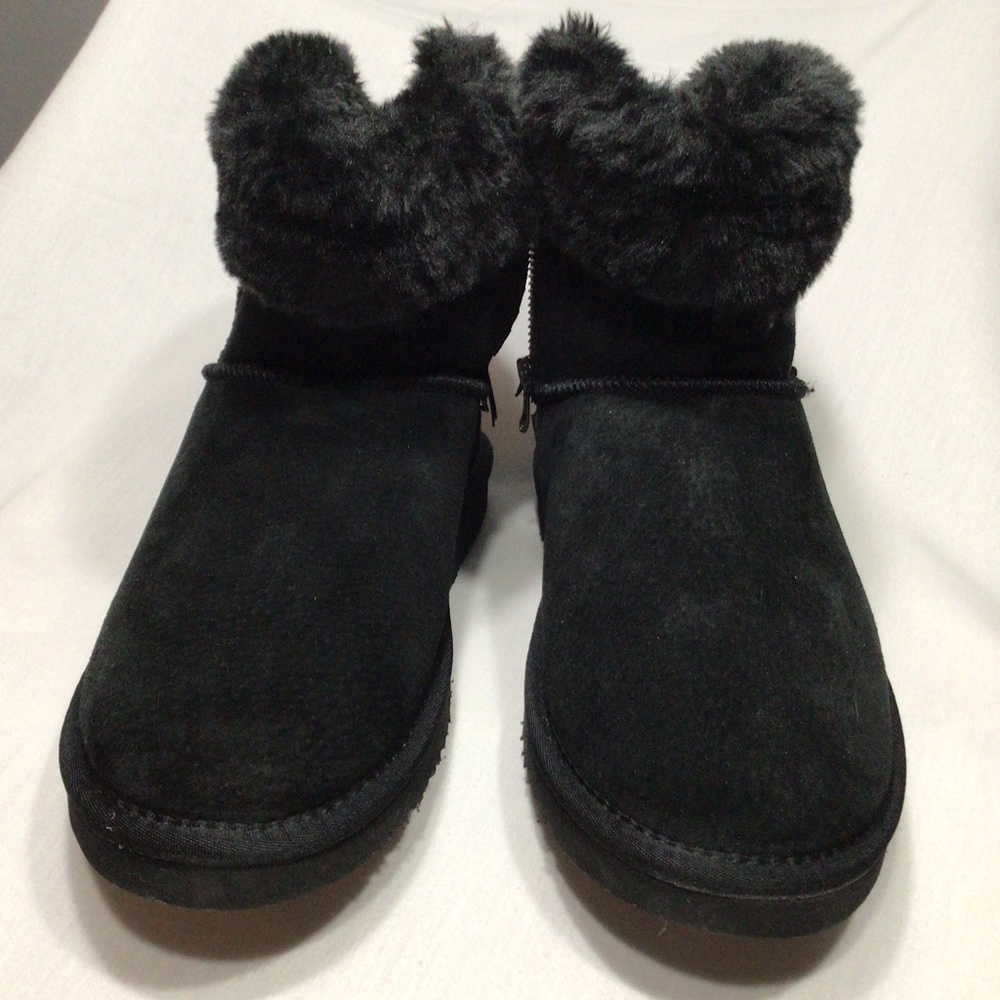 NWOT Lamo Adele boots